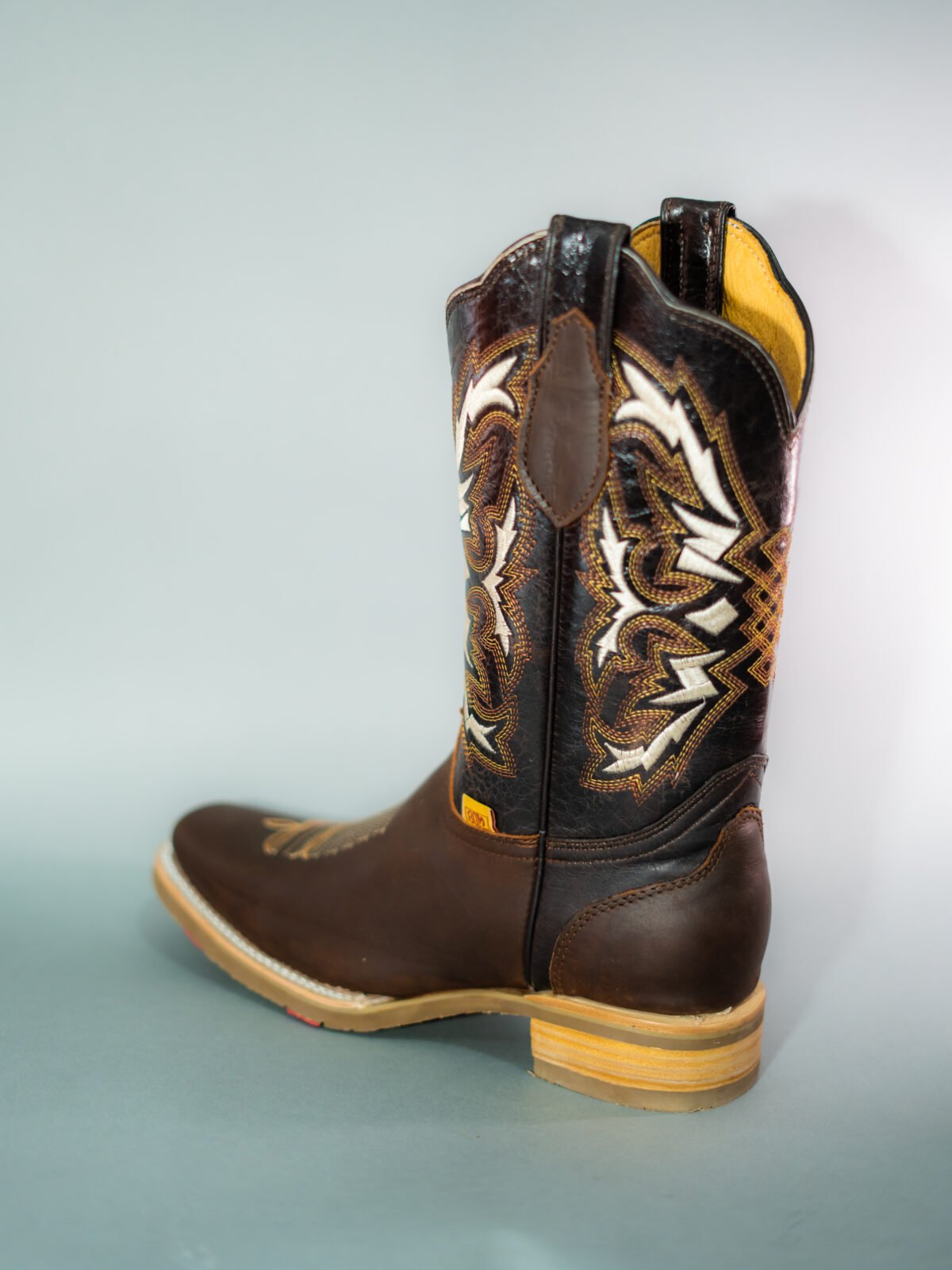 Rodeo 730 - Image 2